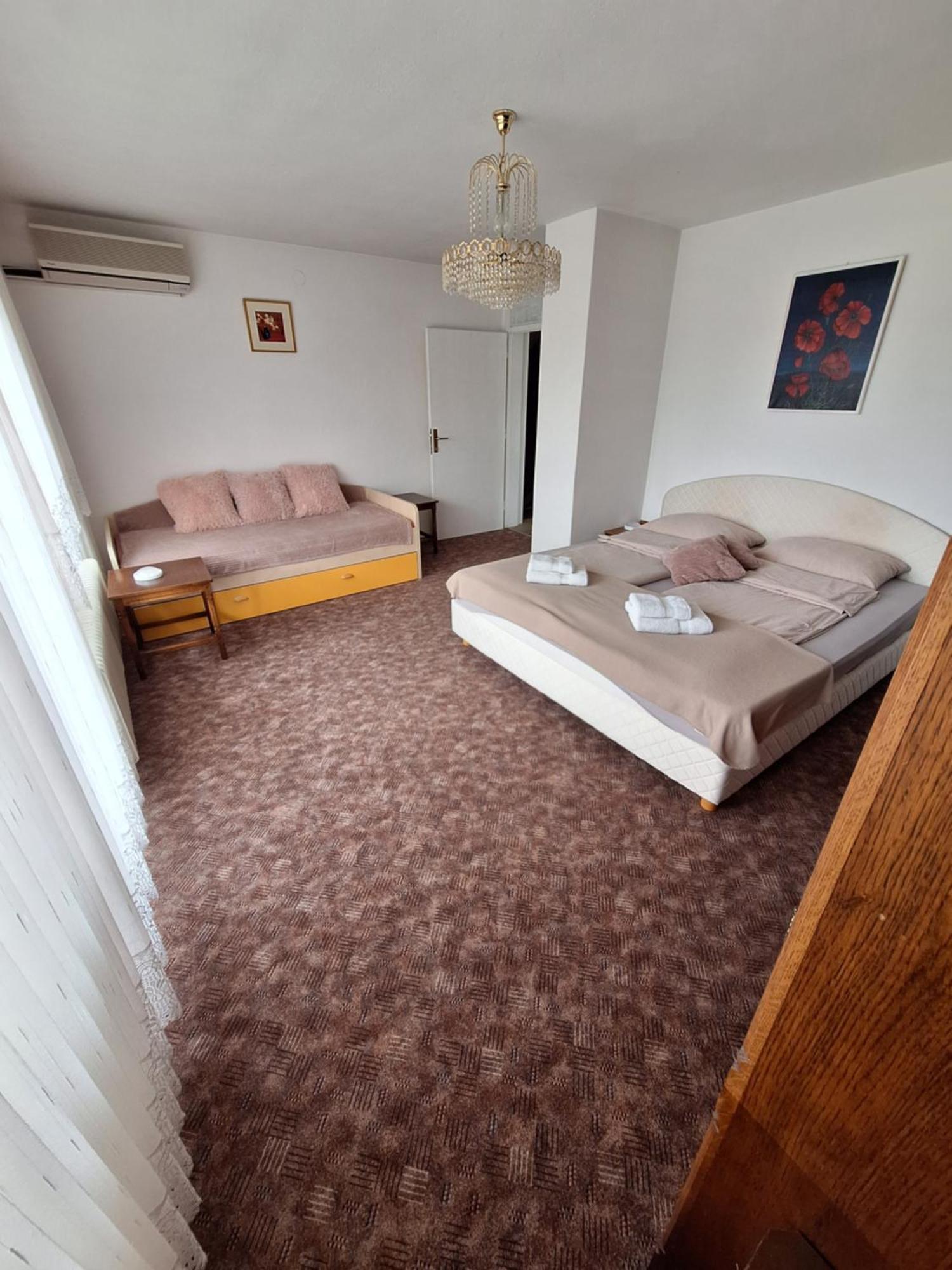 Apartmaji Mojca Krize Ngoại thất bức ảnh