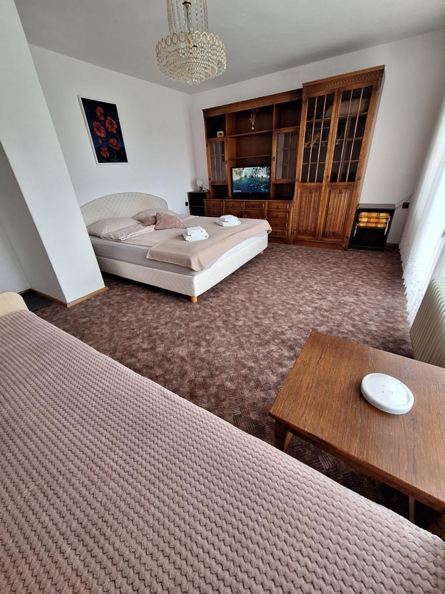 Apartmaji Mojca Krize Ngoại thất bức ảnh